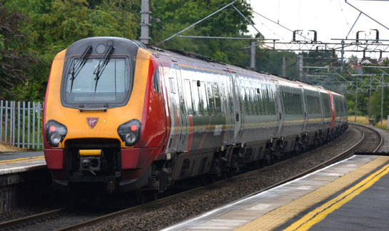 221 Bombardier Livery & 220 Virgin Trains