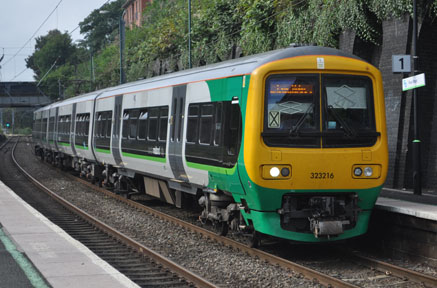 323216 London
            Midland City