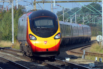 390049 Virgin Pendolino