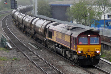 66238 Bedworth -
        Margam Tanks