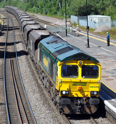 66599 Freightliner Heavy Haul