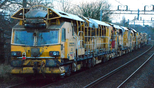 66605 &
          track Machine