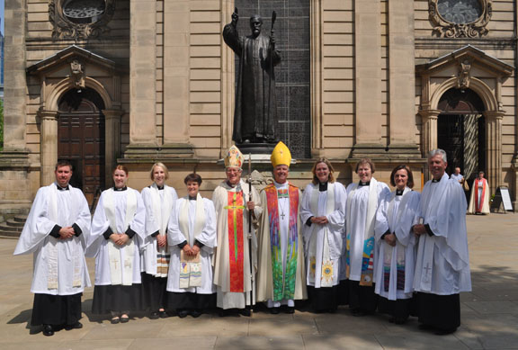 NewlyOrdained Prieste with Bishop David & Bishop
        Andrew