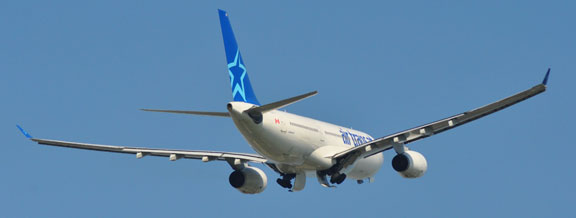 C-GGTS
                  Air Transat