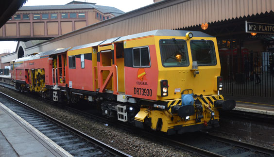 DR73930 Colas Tamper, Birmingham Moor Street