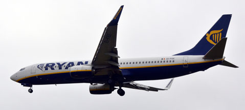 EI-FEE Ryan
            Air