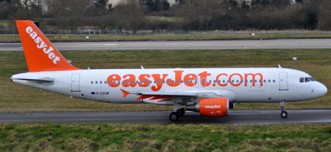 G-EZUM Easy Jet