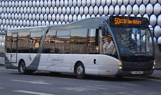 Signature Bus 30404