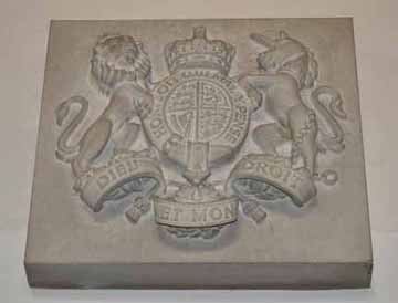 HM Queen Elizabeth
        The Queen mother's Coat of Arms