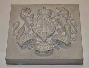 HM Queen Elizabeth
        The Queen mother's Coat of Arms