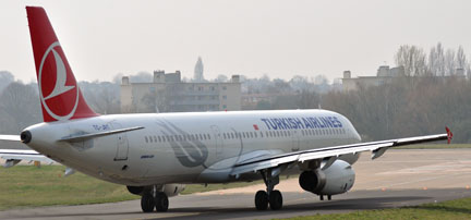TC-JPT
                  Turkish Airlines
