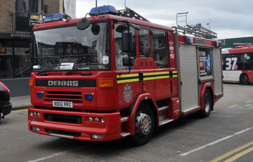 West Midlands Fire Service fire engine BD02 RRZ
