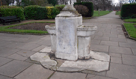 The Derrington Family Fountain
